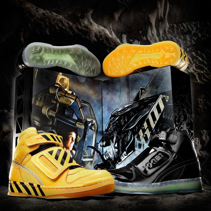 Reebok alien store stomper yellow